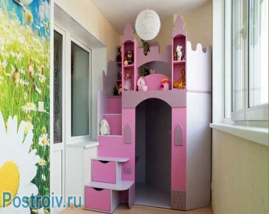 Игровая зона на балконе. Фото Игровая зона на балконе. Фото